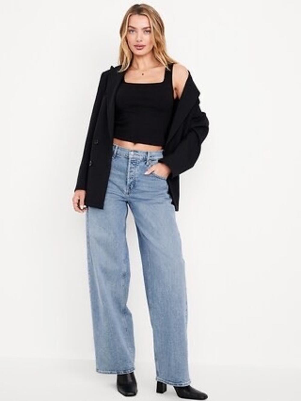 Old Navy Mid Rise Wide Leg Jeans Size 10 NWT Light Wash